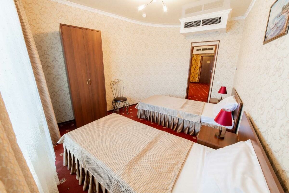 Гостиница Плаза Анапа